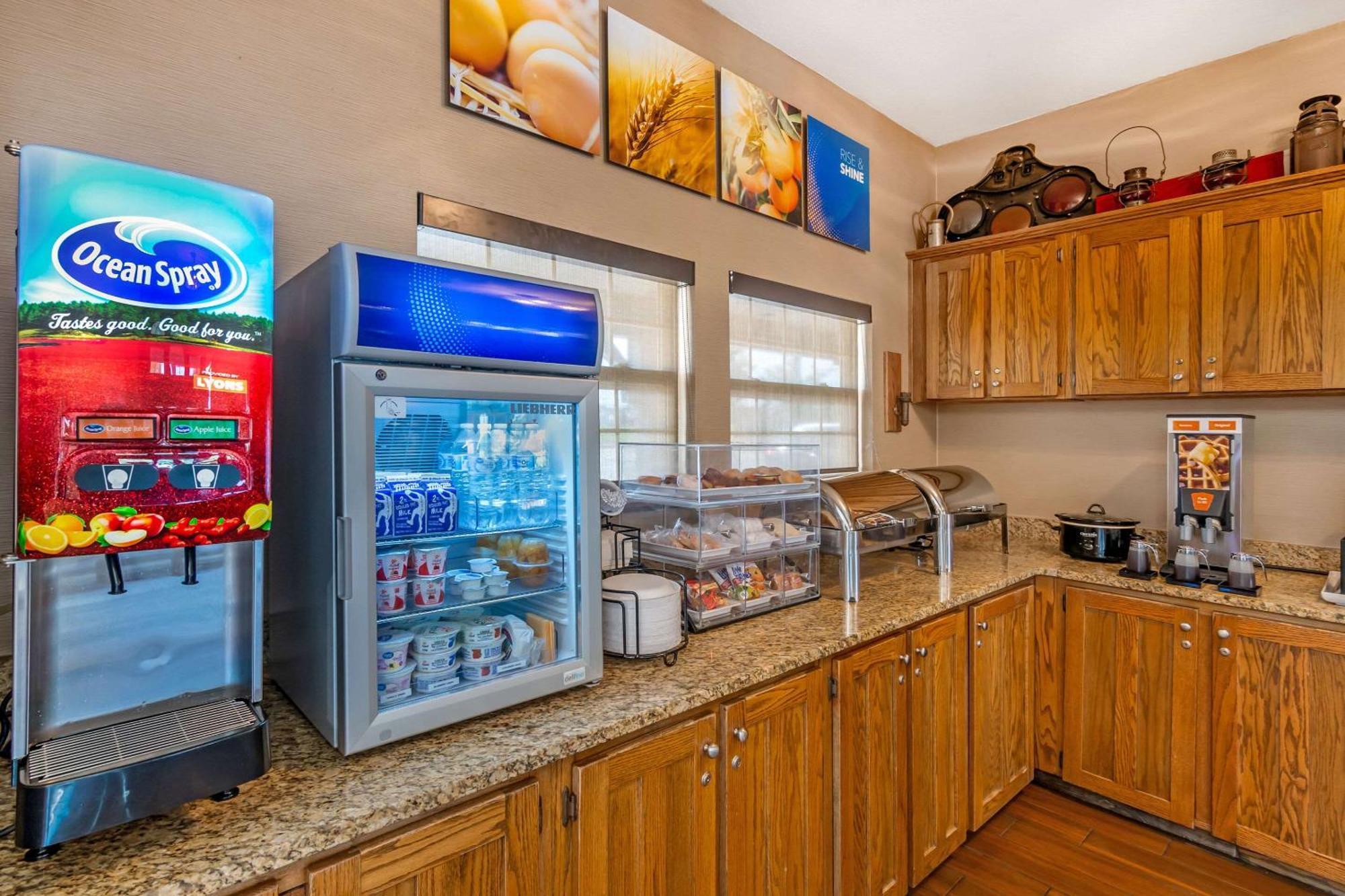 Comfort Inn Sedalia Station Kültér fotó